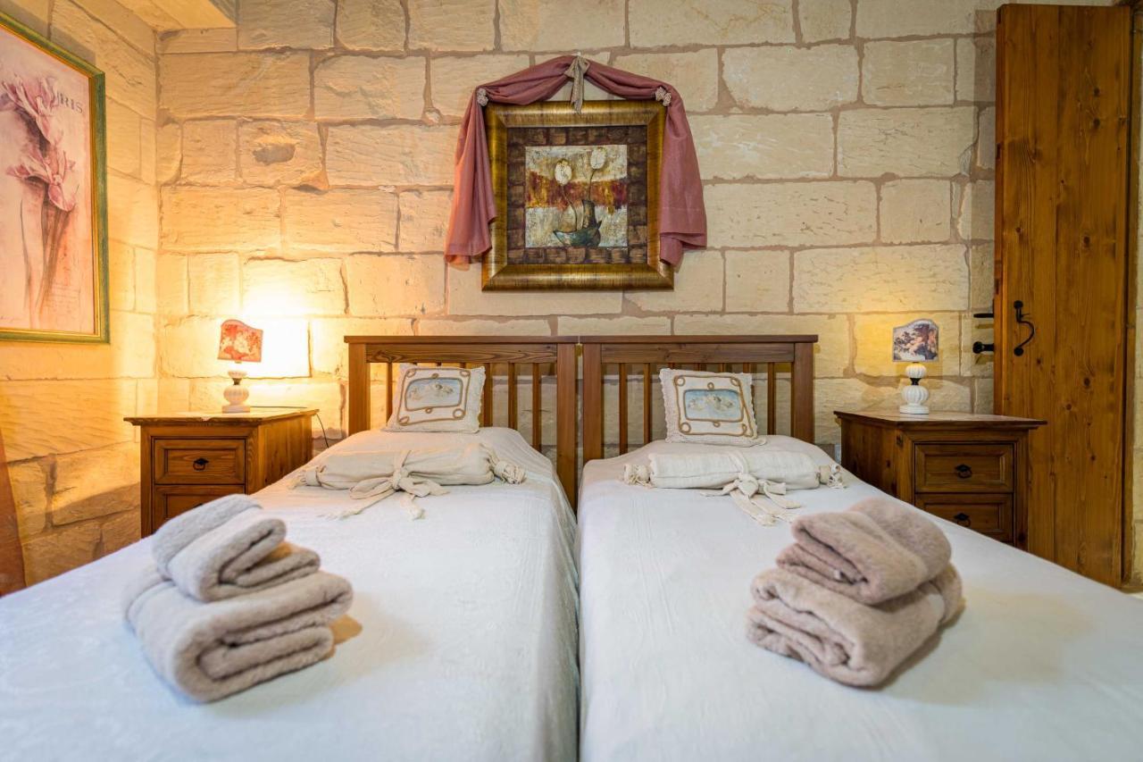 Zebbug  Ta' Kullarina Farmhouse With Private Pool In Island Of Gozo 빌라 외부 사진